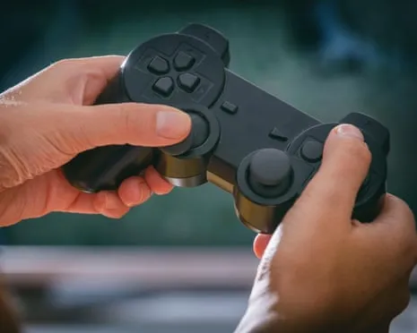 What Makes Some Players Reverse Their Controls? Scientists Now Have Insights, And They Are Not What You Think
