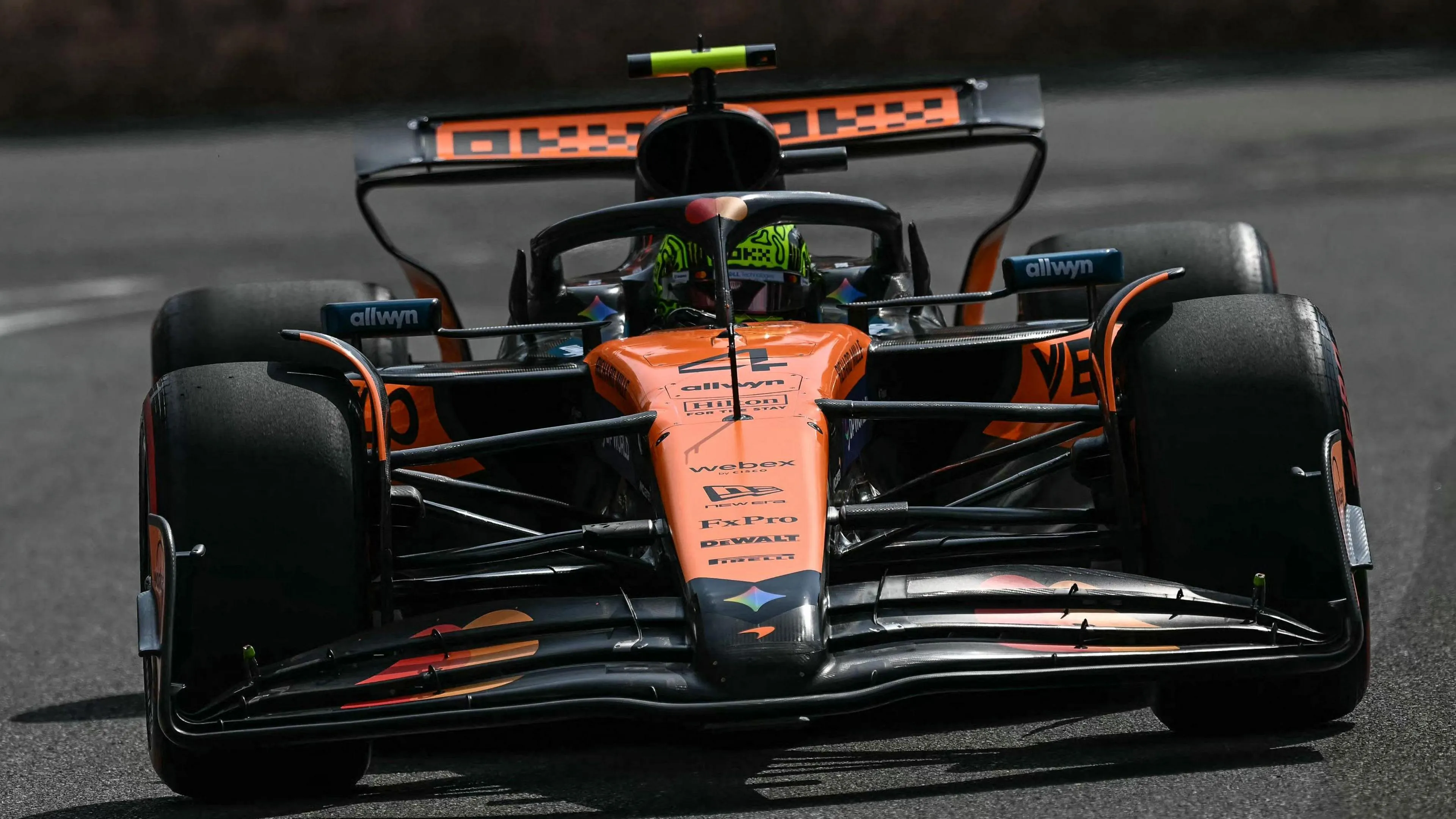 Norris Leads Oscar Piastri in Azerbaijan FP1
