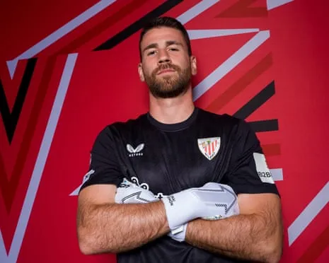 El portero Simón: ‘Conseguir un título con el Athletic me llena mucho más que diez trofeos fuera de aquí’