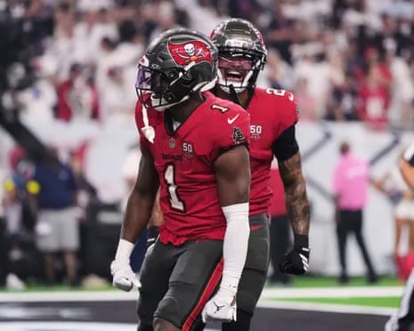 Last-Minute Mayfield Magic Secures Exciting Victory Over Houston Texans