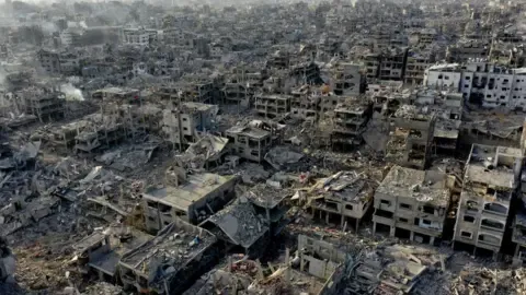 Israeli Minister Promotes Gaza as Prime Property Opportunity, Defying International Opposition