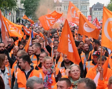 Countrywide Walkout Movement Witnesses Hundreds of Thousands Protesting Across France